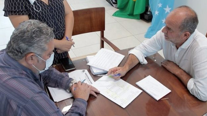 Divulgação - Prefeito de Assis antecipa e anuncia reposição salarial de 10,74% para servidores municipais Divulgação - Prefeito de Assis antecipa e anuncia reposição salarial de 10,74% para servidores municipais