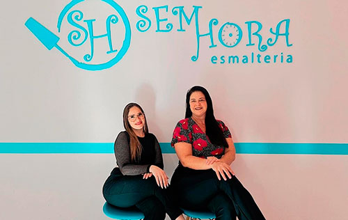 Divulgação - Eloana Camila da Cruz Ventura e Flávia Cristina de Oliveira Poletto, proprietárias da Sem Hora - Foto: Divulgação Divulgação - Eloana Camila da Cruz Ventura e Flávia Cristina de Oliveira Poletto, proprietárias da Sem Hora - Foto: Divulgação