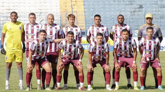 Divulgação - Equipe do VOCEM que disputa a segundona do Paulistão