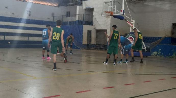 Divulgação - Basquete Assis enfrentou o time de Reginópolis - Foto: Divulgação