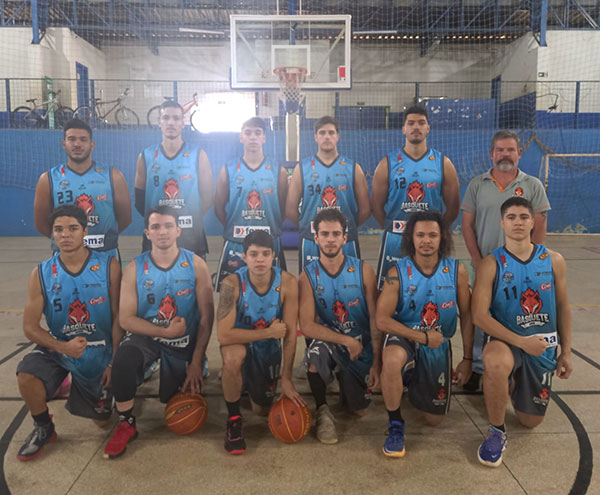 Divulgação - Equipe do Basquete Assis - Foto: Divulgação Divulgação - Equipe do Basquete Assis - Foto: Divulgação