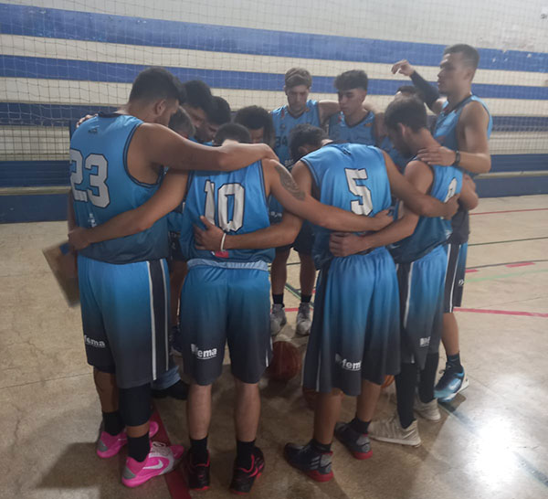 Divulgação - Concentração do Basquete Assis - Foto: Divulgação Divulgação - Concentração do Basquete Assis - Foto: Divulgação