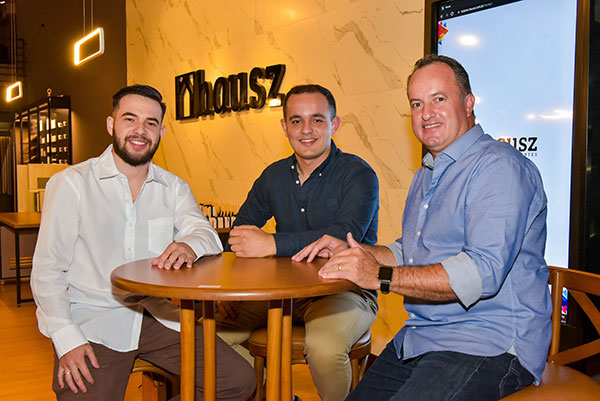 Divulgação - Sócios da Hausz, Murilo Feriatti, Alexandre Siqueira e Marcelo Souza Divulgação - Sócios da Hausz, Murilo Feriatti, Alexandre Siqueira e Marcelo Souza