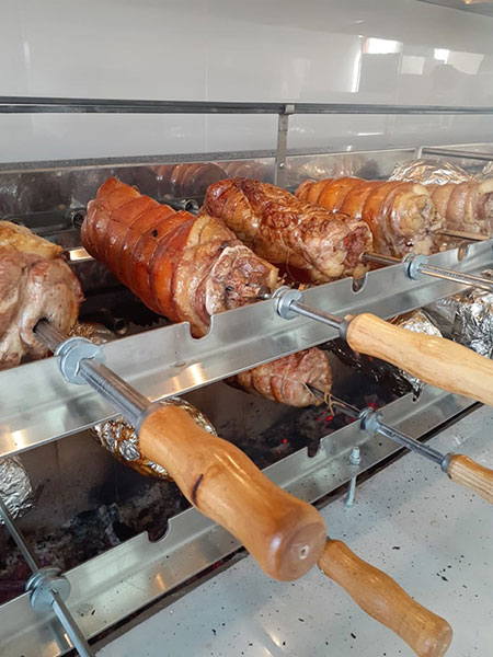 Divulgação - O açougue tem os melhores cortes de carne bovina, suína e aves - Foto: Divulgação Divulgação - O açougue tem os melhores cortes de carne bovina, suína e aves - Foto: Divulgação