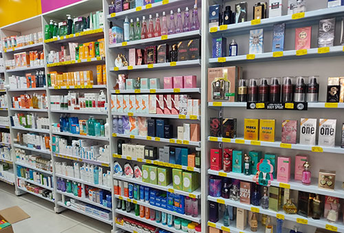 Divulgação - A loja oferece produtos de cuidados com a pele e perfumaria - Foto: AssisCity
