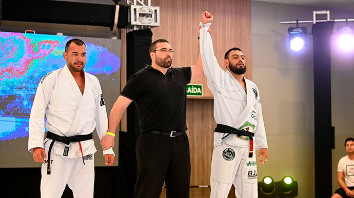 Divulgação - Guto Ferreira garantiu vitória em sua categoria - Foto: Divulgação/Guto Ferreira Divulgação - Guto Ferreira garantiu vitória em sua categoria - Foto: Divulgação/Guto Ferreira