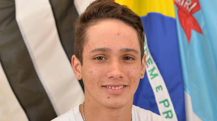 Divulgação - Leandro Rosendo faleceu um dia após ser atingido e arrastado pelo carro no centro de Assis - Foto: rede sociais Divulgação - Leandro Rosendo faleceu um dia após ser atingido e arrastado pelo carro no centro de Assis - Foto: rede sociais