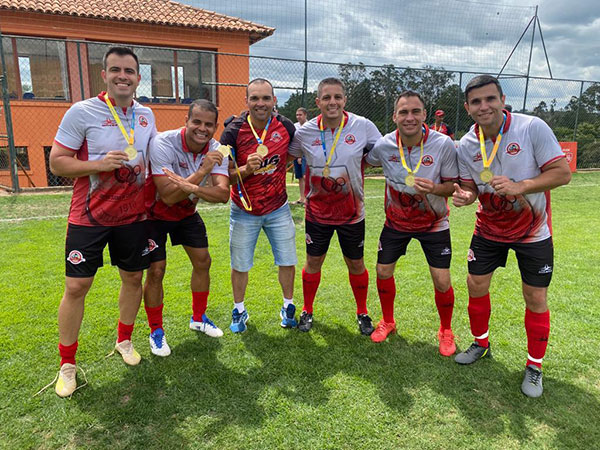 Divulgação - Da esquerda pra direita; Rafael Sanches de Almeida, Rodolfo Augusto Souza Silva, Deyvis Breno Costa Gimenes, Bruno Almeida Moraes, Fabio Emilio Zerbini, Gilmar Jose Cirino - Foto: Divulgação