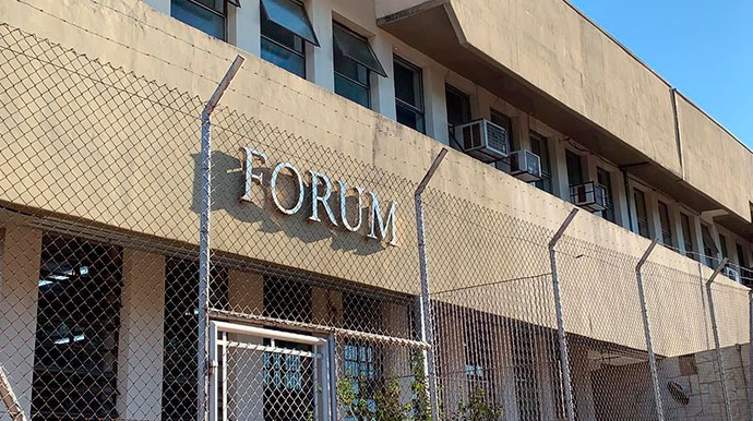 Detentos acusados de matar outro preso na Penitenciária de Florínea são julgados em Assis