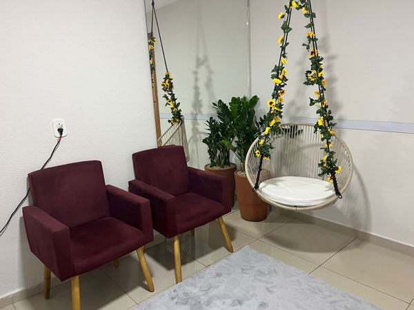 Veronica já tem uma clínica em Bandeirantes no Paraná e decidiu expandir os negócios para a cidade de Assis Veronica já tem uma clínica em Bandeirantes no Paraná e decidiu expandir os negócios para a cidade de Assis