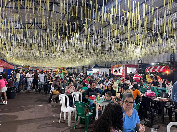 Divulgação - Público presente no lançamento da Festa do Tropeiro em Tarumã - Foto: AssisCity Divulgação - Público presente no lançamento da Festa do Tropeiro em Tarumã - Foto: AssisCity