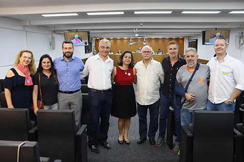 Divulgação - Integrantes da ACIA - Foto: Ello Divulgação - Integrantes da ACIA - Foto: Ello