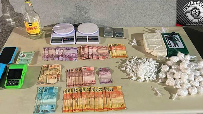 Divulgação - Drogas apreendidas pela polícia - Foto: Divulgação Divulgação - Drogas apreendidas pela polícia - Foto: Divulgação