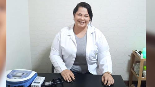 Divulgação - Dra. Patricia de Faria Machado, especialista em Quiropraxia e Fisioterapeuta na Clínica Reinaldo Guazzelli - FOTO: Divulgação Divulgação - Dra. Patricia de Faria Machado, especialista em Quiropraxia e Fisioterapeuta na Clínica Reinaldo Guazzelli - FOTO: Divulgação