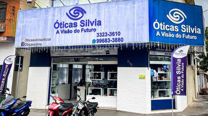 Divulgação - A Óticas Silvia de Assis está localizada na Avenida Marechal Deodoro, 210, Boa Vista - Foto: Divulgação