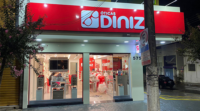 Divulgação - Ótica Diniz inaugura nova loja em Assis com foco em qualidade e atendimento - FOTO: Divulgação