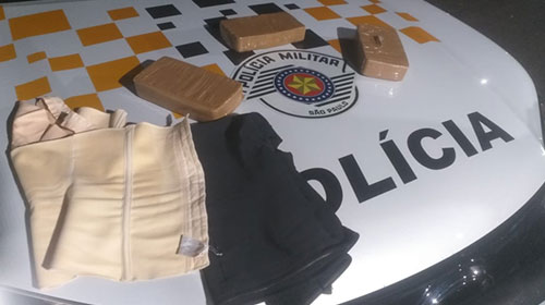 Divulgação/Arquivo Pessoal - Boliviana é presa com três quilos de cocaína escondidos na cintura em Palmital